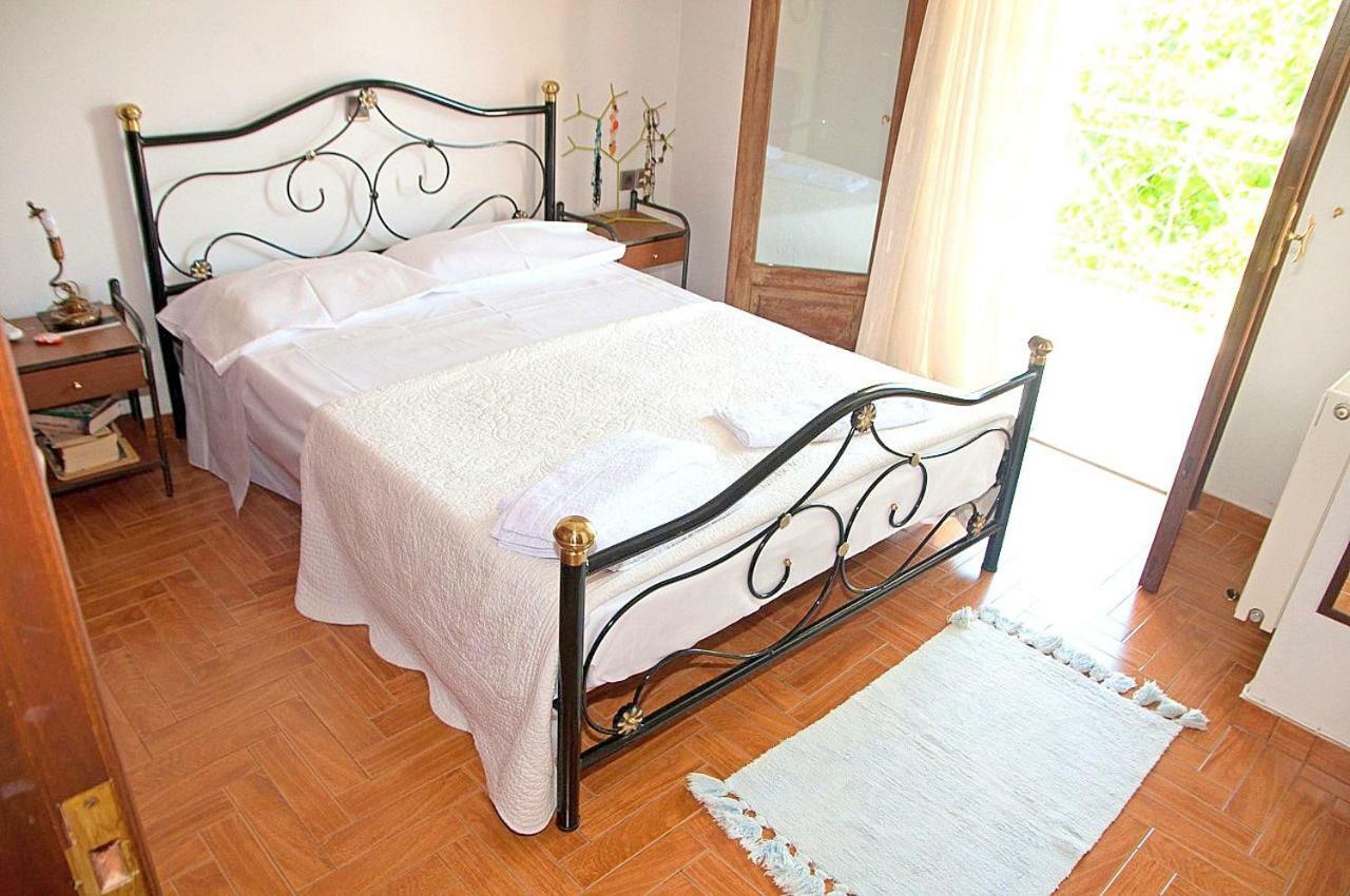 Dorothea'S Villa Platanos  Екстериор снимка