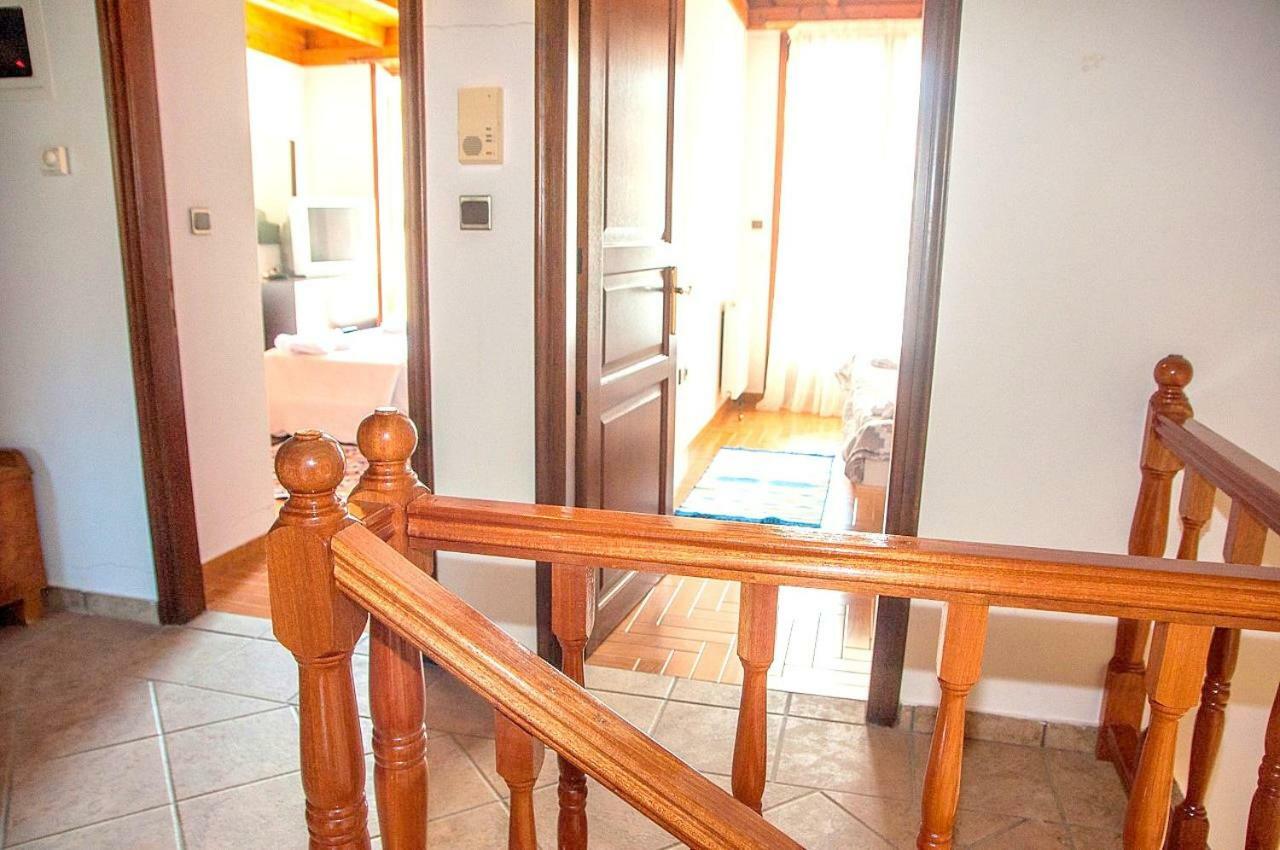 Dorothea'S Villa Platanos  Екстериор снимка