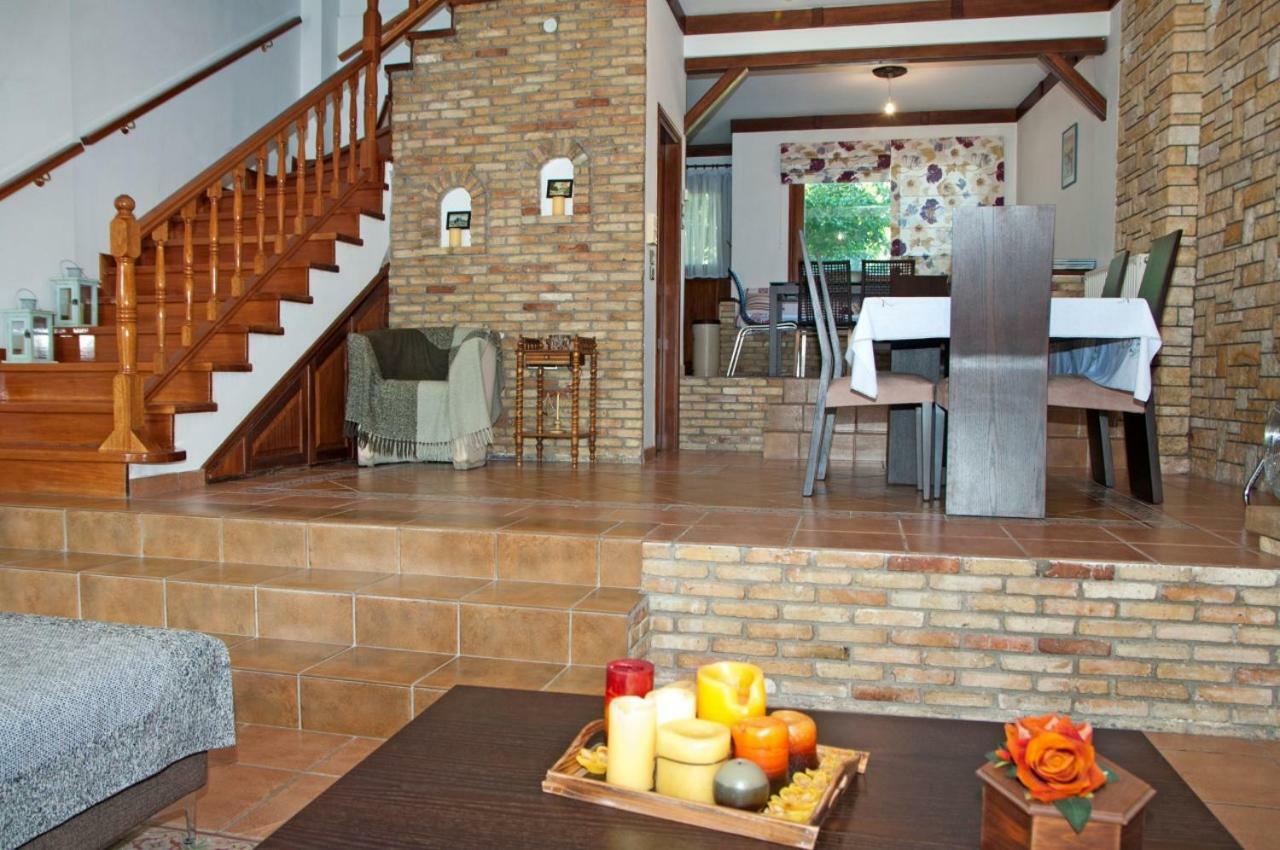 Dorothea'S Villa Platanos  Екстериор снимка