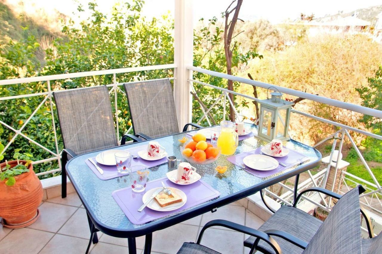 Dorothea'S Villa Platanos  Екстериор снимка
